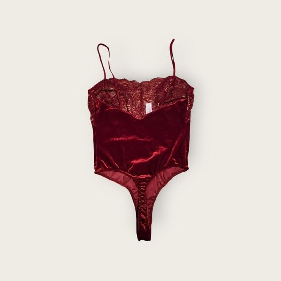 Vintage 90s Victoria's Secret red velvet lace bodice spaghetti strap bodysuit - Picture 2 of 5